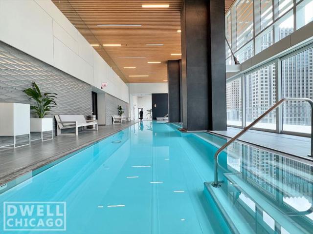 2 bedroom, Chicago IL 60654 104964322