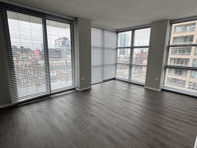 2 bedroom, Chicago IL 60661 96296465
