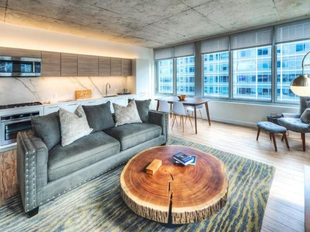 2 bedroom, Chicago IL 60661 105844180