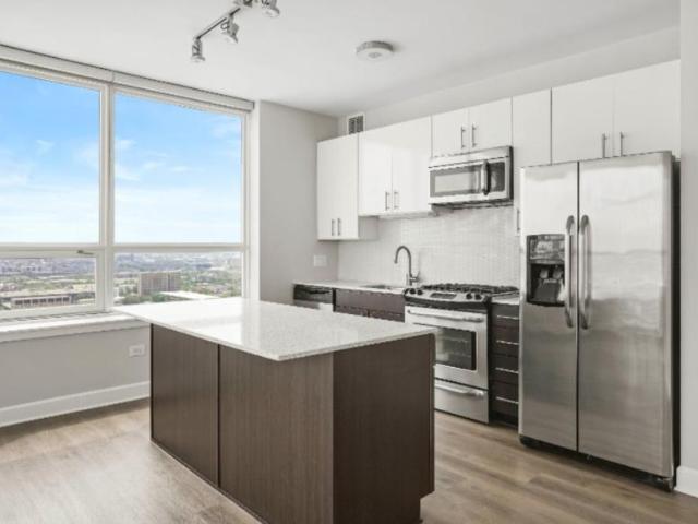 2 bedroom, Chicago IL 60661 LS105408346