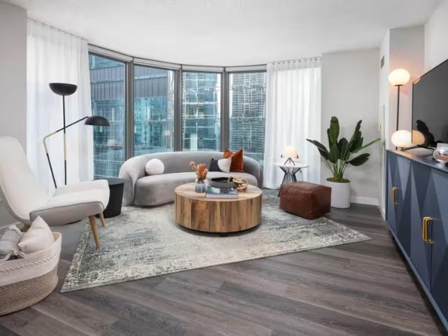 2 bedroom, Chicago IL 60601 105747842