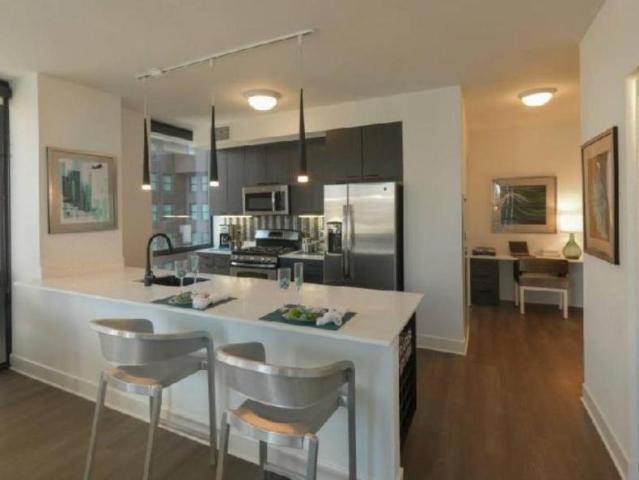 2 bedroom, Chicago IL 60601 105776337