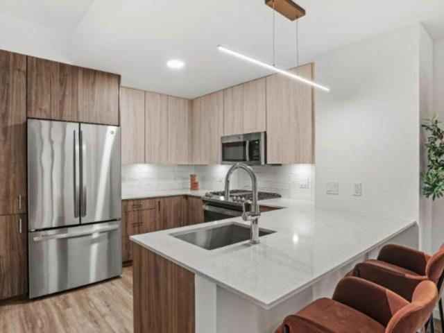 2 bedroom, Chicago IL 60607 105844182
