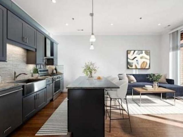 2 bedroom, Chicago IL 60607 105178610
