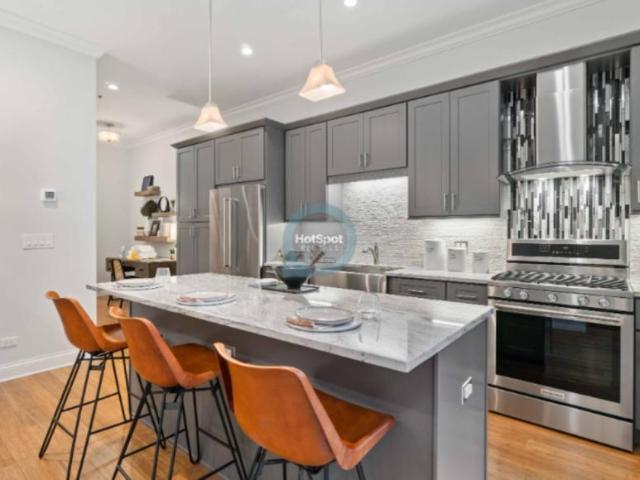 2 bedroom, Chicago IL 60607 LS105619584