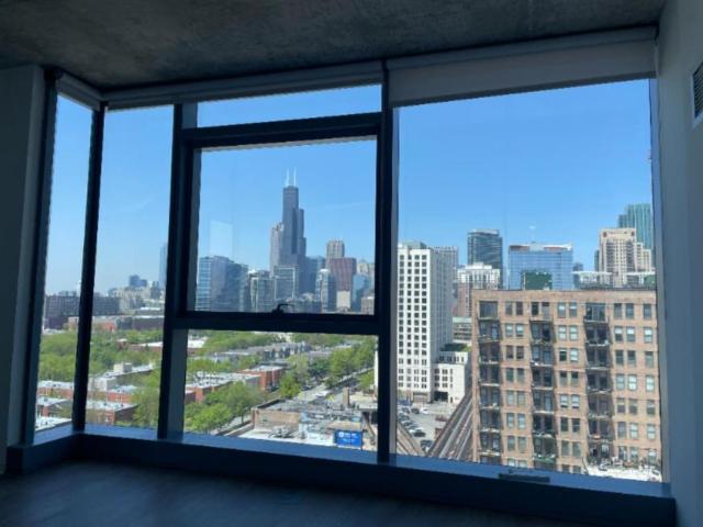 2 bedroom, Chicago IL 60605 106164098