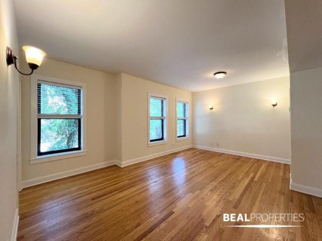 2 bedroom, CHICAGO IL 60613 105722334
