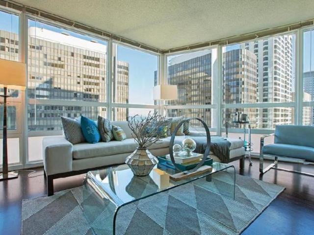 2 bedroom, Chicago IL 60611 106026839