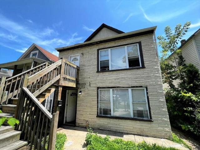 2 bedroom, Chicago IL 60617 104968639