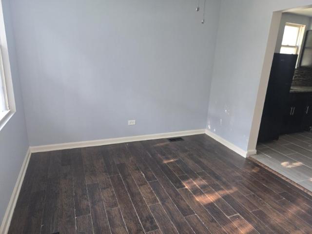 2 bedroom, Chicago IL 60617 104328066