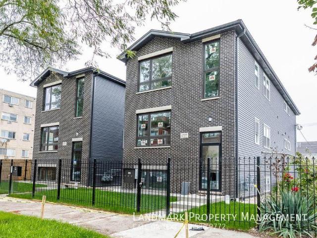 2 bedroom, Chicago IL 60615 105211872