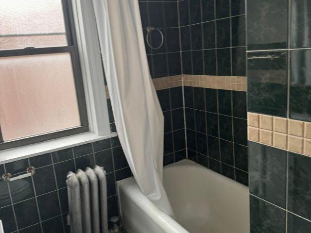 2 bedroom, Chicago IL 60619 95881187