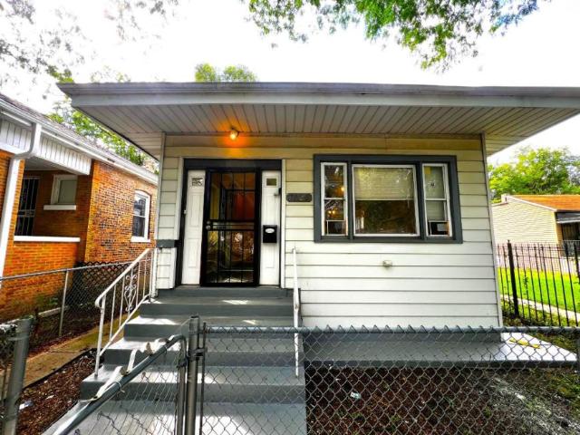 2 bedroom, Chicago IL 60619 105731163
