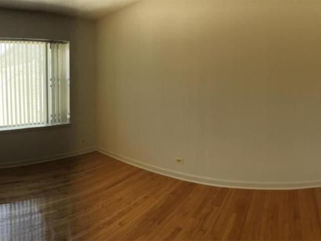 2 bedroom, Chicago IL 60619 105908939