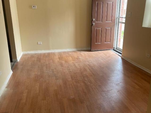 2 bedroom, Chicago IL 60619 LS105845995