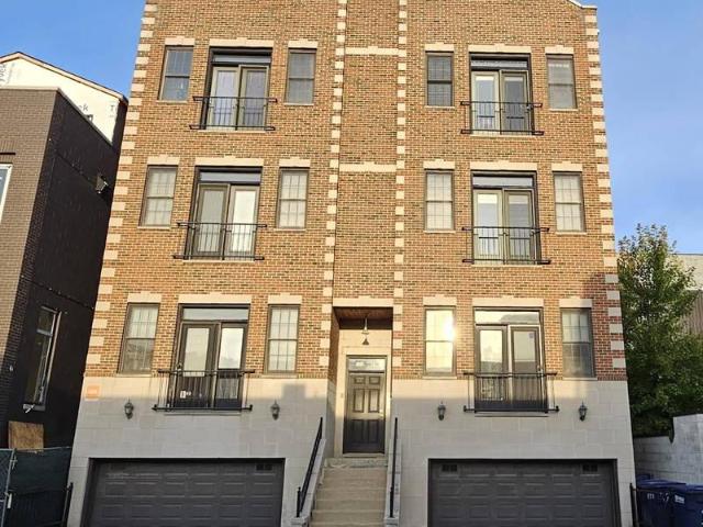 2 bedroom, Chicago IL 60622 105226163