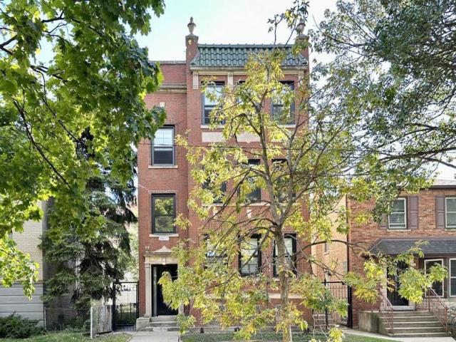 2 bedroom, Chicago IL 60625 104919392