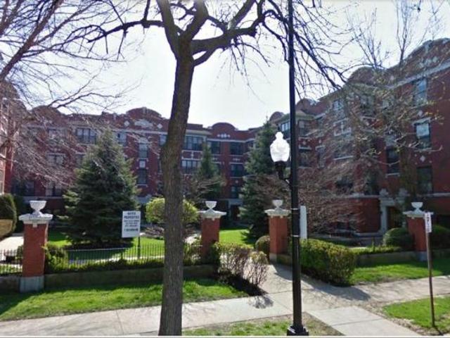2 bedroom, Chicago IL 60625 105795893