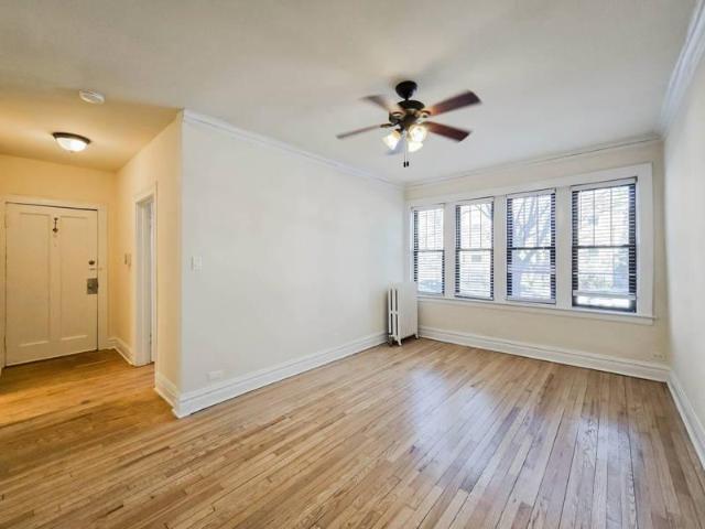 2 bedroom, Chicago IL 60625 105973112
