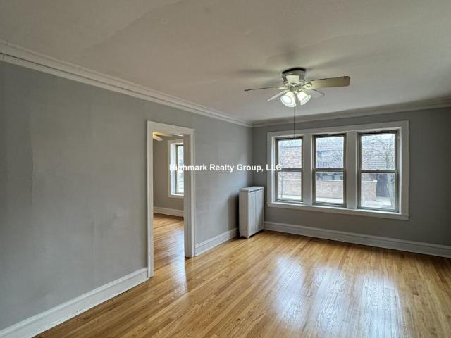 2 bedroom, Chicago IL 60625 106009820