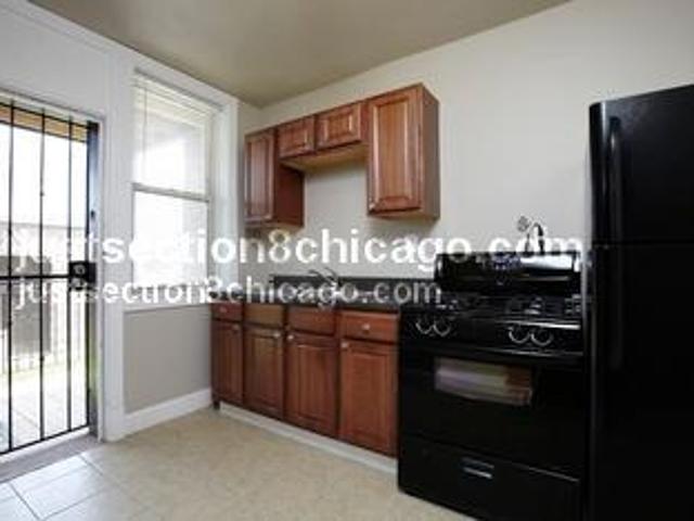 2 bedroom, Chicago IL 60628 102525924