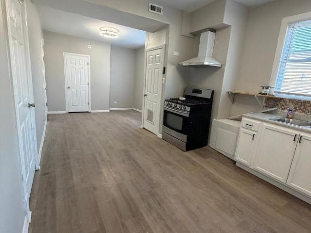 2 bedroom, Chicago IL 60629 104492276