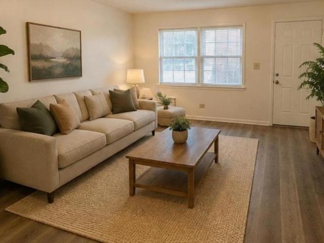 2 bedroom, Chicago IL 60633 105989527