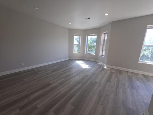 2 bedroom, Chicago IL 60637 105647563