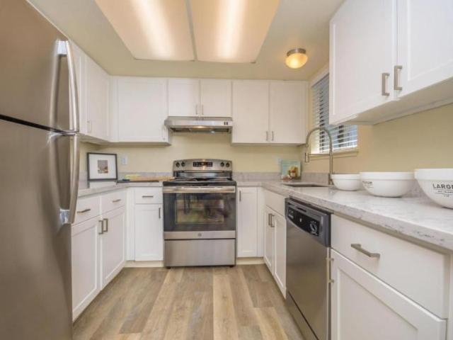 2 bedroom, Citrus Heights CA 95610 LS103393695