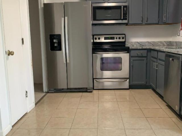 2 bedroom, Cincinnati OH 45245 100043927