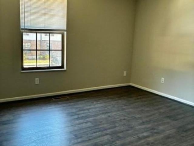 2 bedroom, Cincinnati OH 45245 105969380