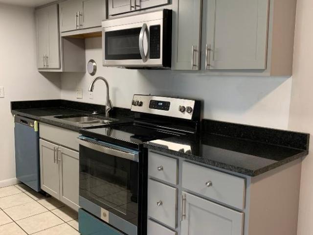 2 bedroom, Cincinnati OH 45245 LS104581913