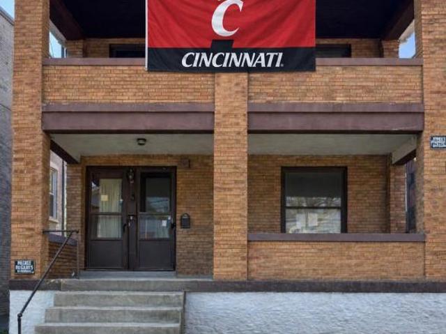 2 bedroom, Cincinnati OH 45219 LS105392048