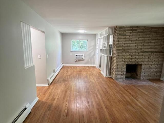 2 bedroom, Cincinnati OH 45230 105780783