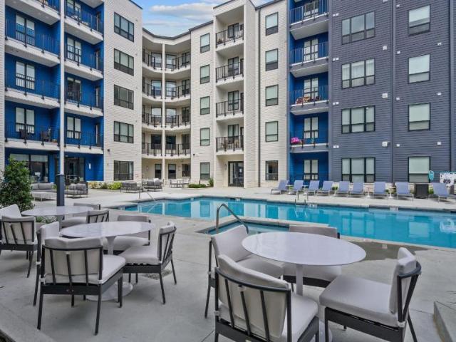 2 bedroom, Cincinnati OH 45236 104661541