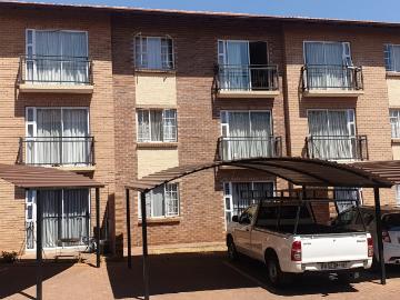 2 Bedroom Cluster To Let in Annlin Wes