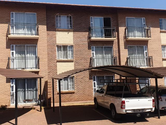 2 Bedroom Cluster To Let in Annlin Wes