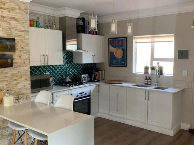 2 Bedroom cluster to rent in Allen's Nek, Roodepoort