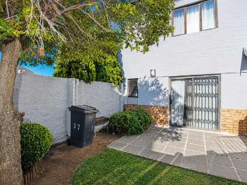 2 Bedroom Cluster For Rent In Halfway Gardens