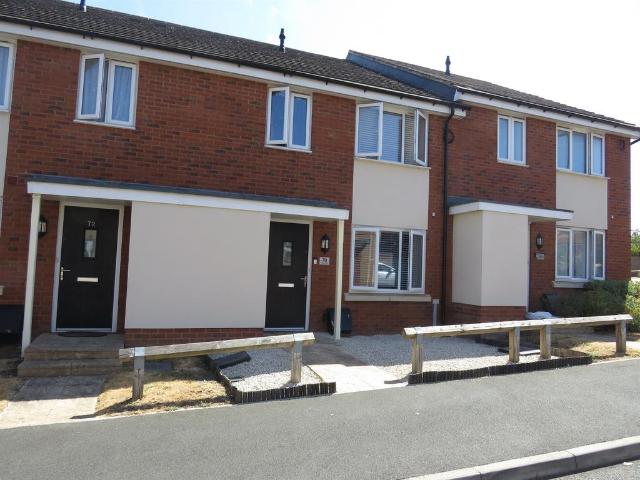 2 bedroom cluster house for sale