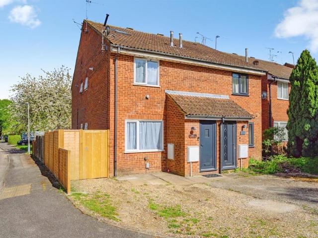 2 bedroom cluster house for sale