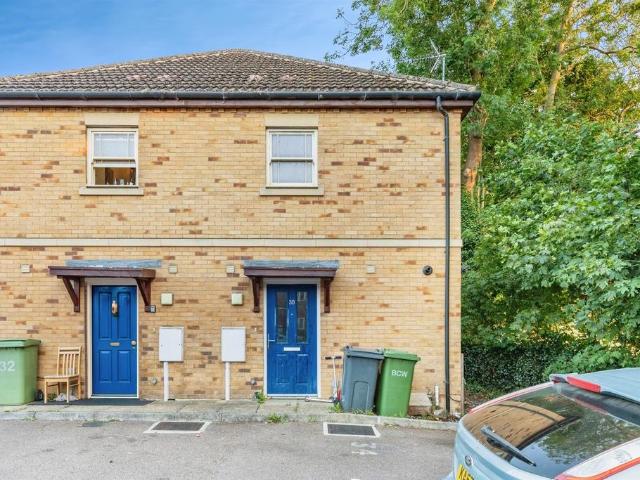 2 bedroom cluster house for sale