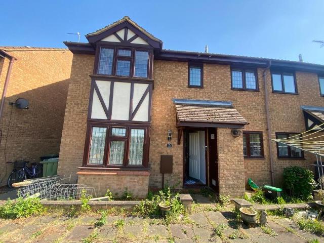 2 bedroom cluster house for sale