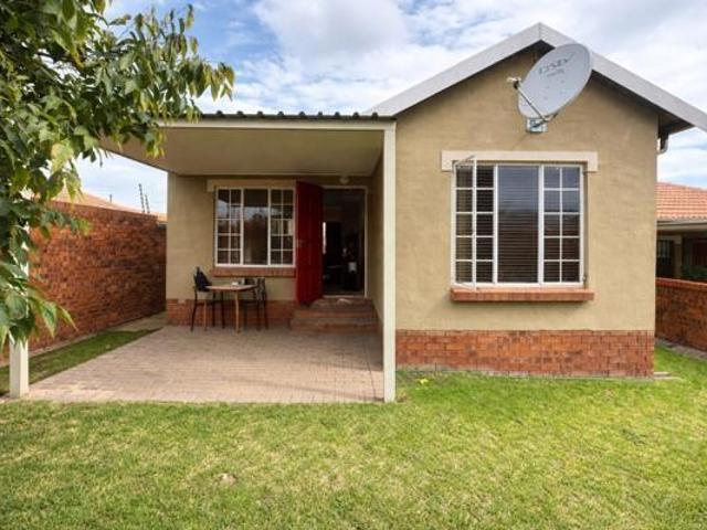 2 Bedroom Cluster in The Reeds