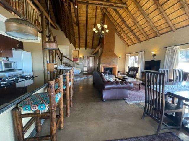 2 Bedroom Cluster in Northcliff