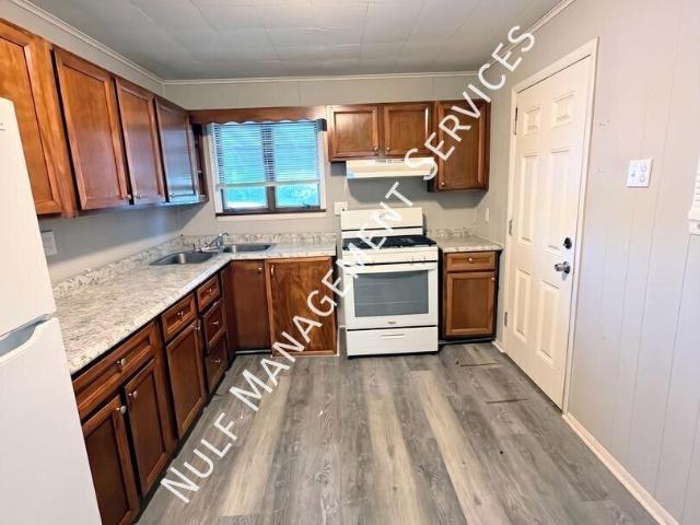 2 bedroom, Clairton PA 15025 104820915