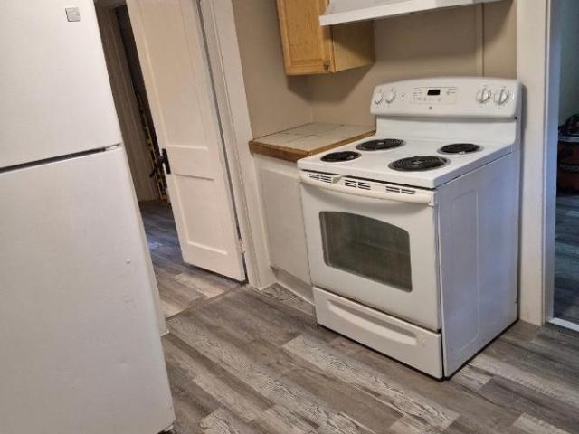 2 bedroom, Claremont NH 03743 106024519