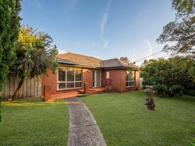 2 Bedroom Apartment Clayton VIC 102758886