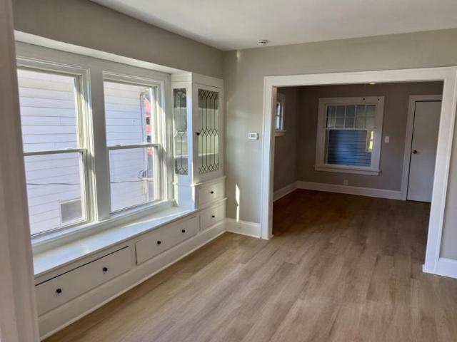 2 bedroom, Cleveland OH 44104 105902937