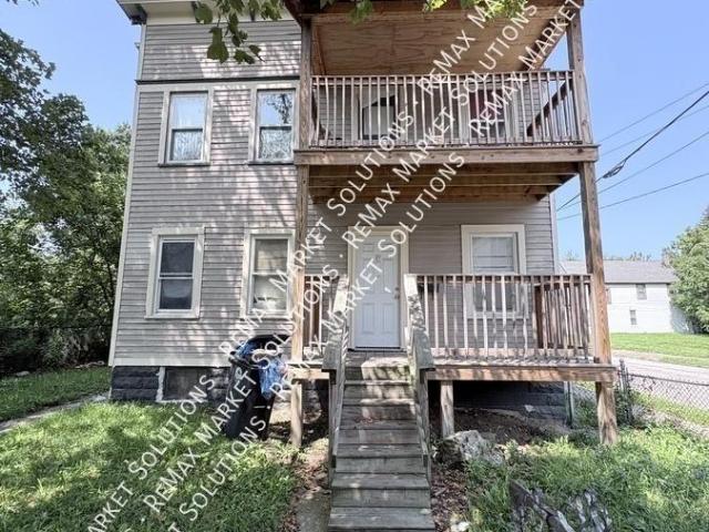 2 bedroom, Cleveland OH 44103 105218847